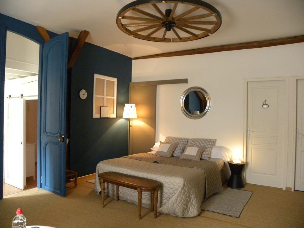 Entre Cour Et Jardin Hotel Châlons-en-Champagne Kültér fotó